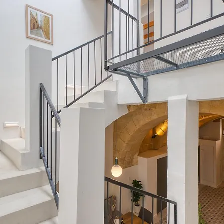 Exquisitely Restored 16th Century House In Il-Birgu